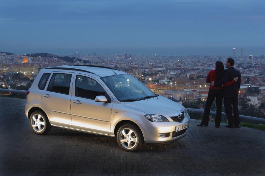  Mazda2 2002 года  (фото 80 из 113)